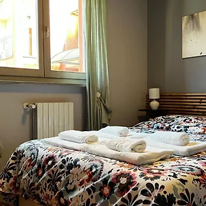 Jane's - Netflix, Wi-fi , Milano Italia