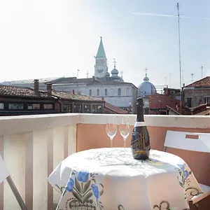 Luxury Terrace View Of San Marco Appartamento